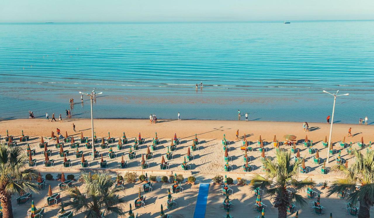Hotel Vila Koral Durrës Exterior foto